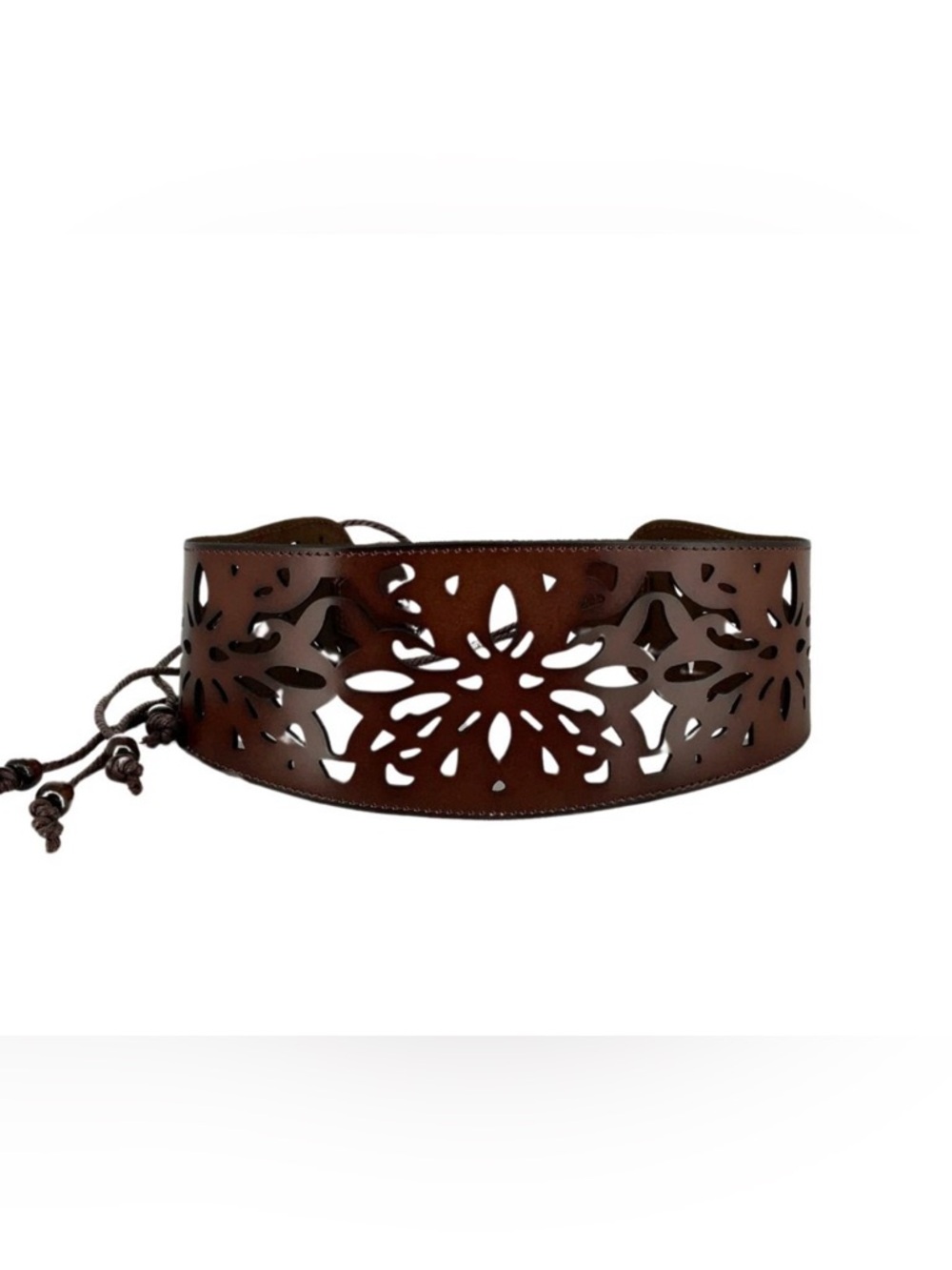 Wide Women’s Waist Belt-Stylish leather corset belt designed to cinch the waist. - Picture 2 of 2